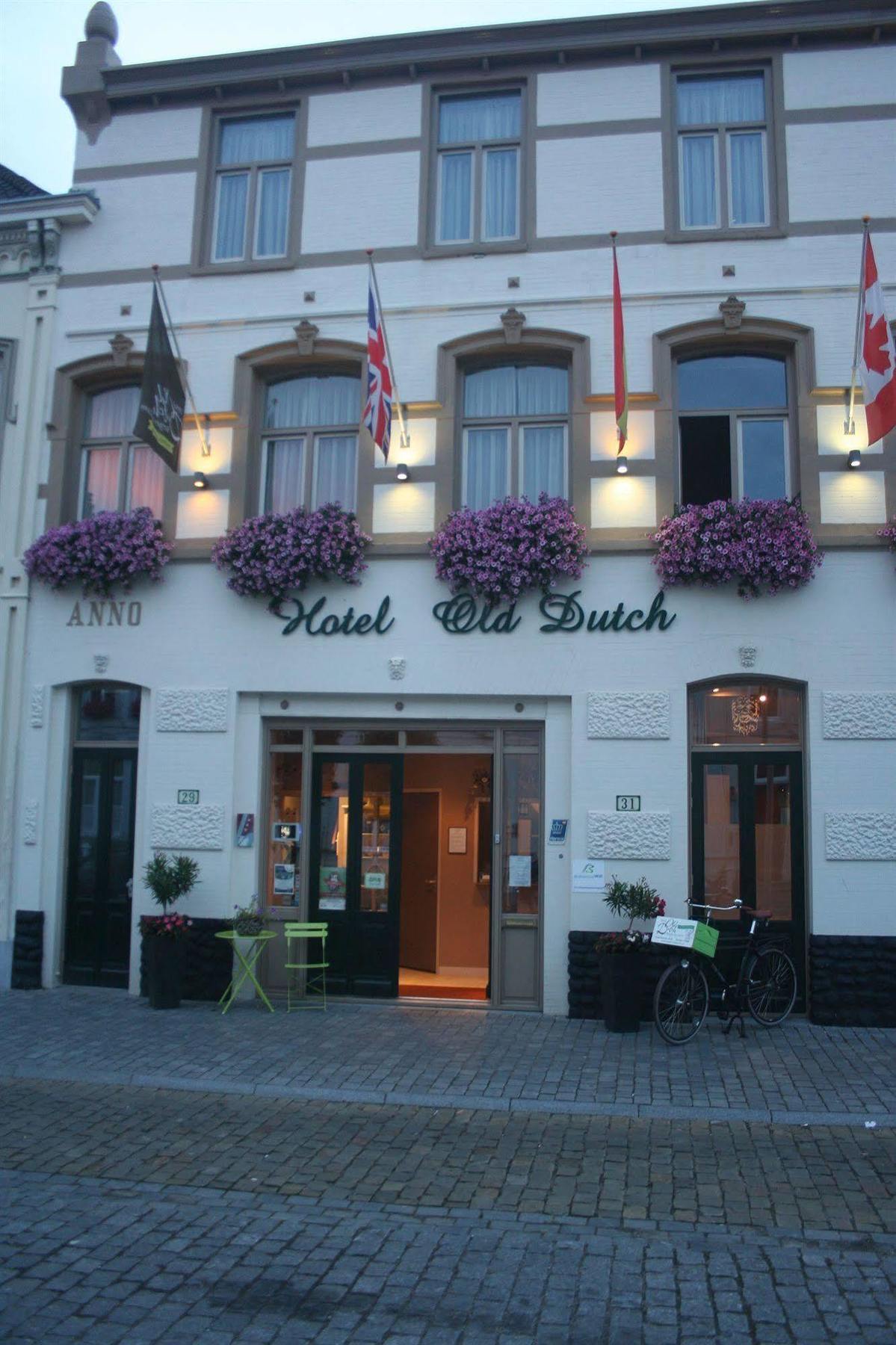 Hotel Old Dutch Bergen Op Zoom Exterior foto